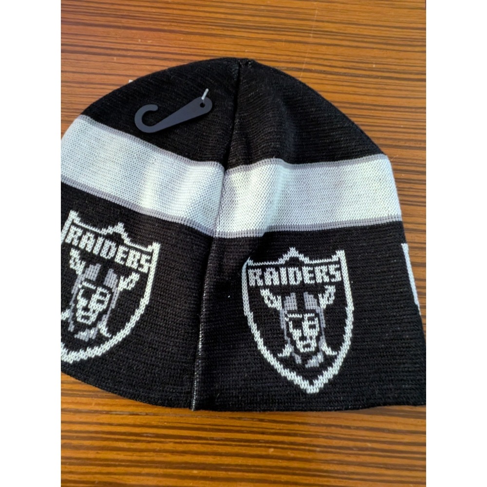 NWT Dead Stock Y2K Oakland Raiders Reebok Winter Beanie Hat - RARE - Picture 7 of 7